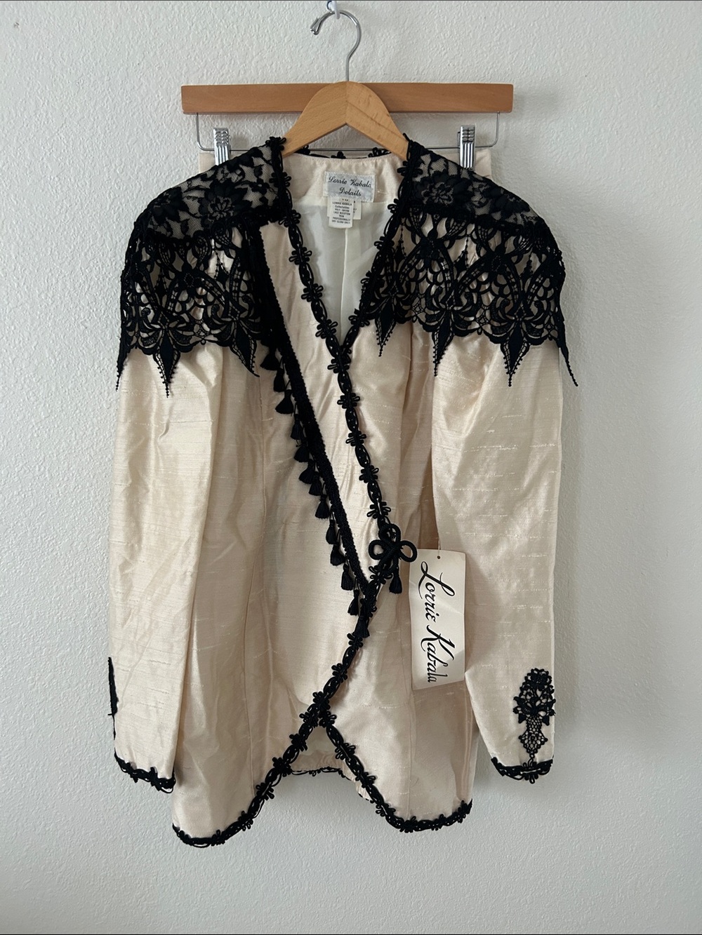 Lorrie Kabala Details Ivory and Black Lace Two Piece Suit